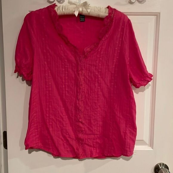 Bubblegum pink polyester blouse - Picture 1 of 6